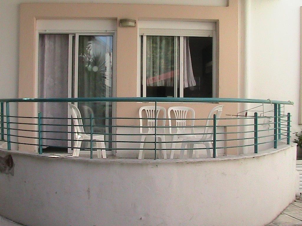 Niki Apartments 폴리크로노 외부 사진